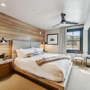 Inn At The Carlin